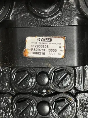 Hydraulic Valve Bank