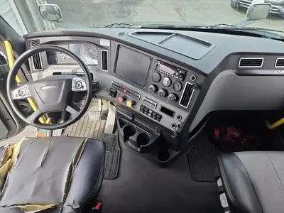 Used 2022 FREIGHTLINER CASCADIA 116 Conventional trucks California US | Ben Kaplan Equipment #1414140