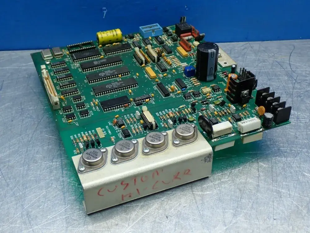 USED HAAS AUTOMATION 323051E