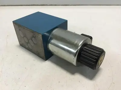 USED BOSCH 0 810 001 909