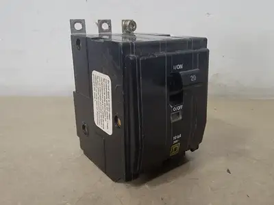 USED SQUARE D QOB320