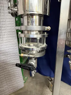 Dual Rack Turnkey Hydrocarbon Extraction System