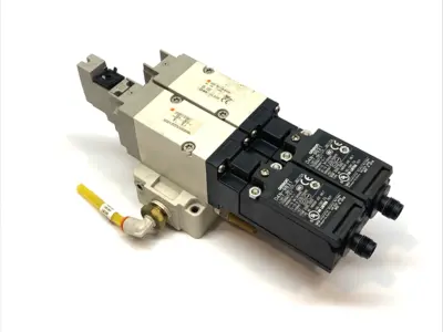 Used SMC Dual Solenoid Valve w/ Omron Limit Switches Solenoid Valves Michigan US | Maverick Industrial Sales #1414275