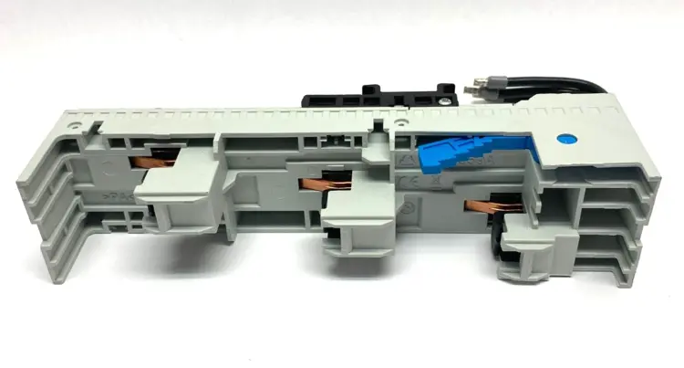 Used WÖHNER EQUES 60-CLASSIC BUSBAR ADAPTER Miscellaneous MRO | Maverick Industrial Sales #1122467