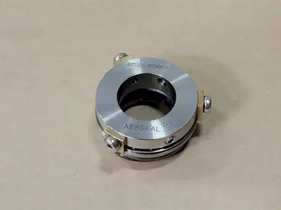 NEW AESSEAL AUC10E01/USK308014/3