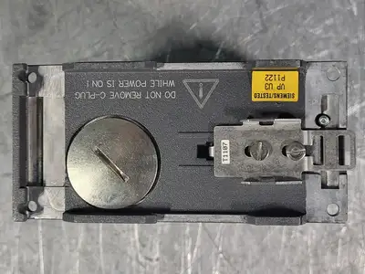 USED SIEMENS 6GK5208-0BA00-2AA3
