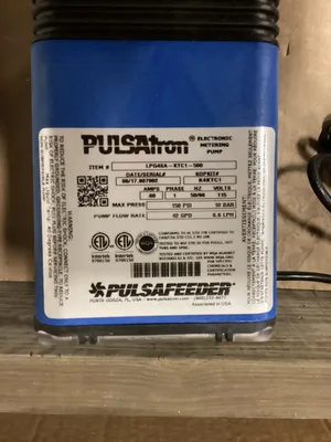 Pulsafeeder PULSAtron LPG4SA-KTC1-500 Metering Pump 150psi 42gpd -NIB