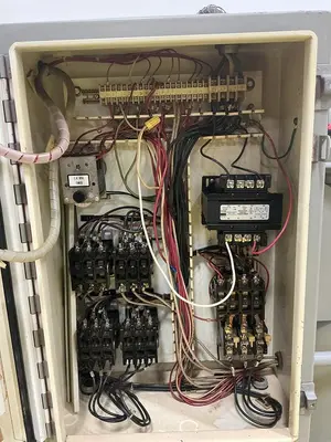 USED UNA-DYN DHD-6