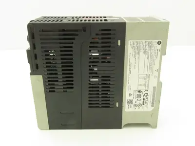 Allen Bradley 25B-D6P0N104 Powerflex 525 3Hp VFD AC Drive 480V 50/60Hz FW 7.001