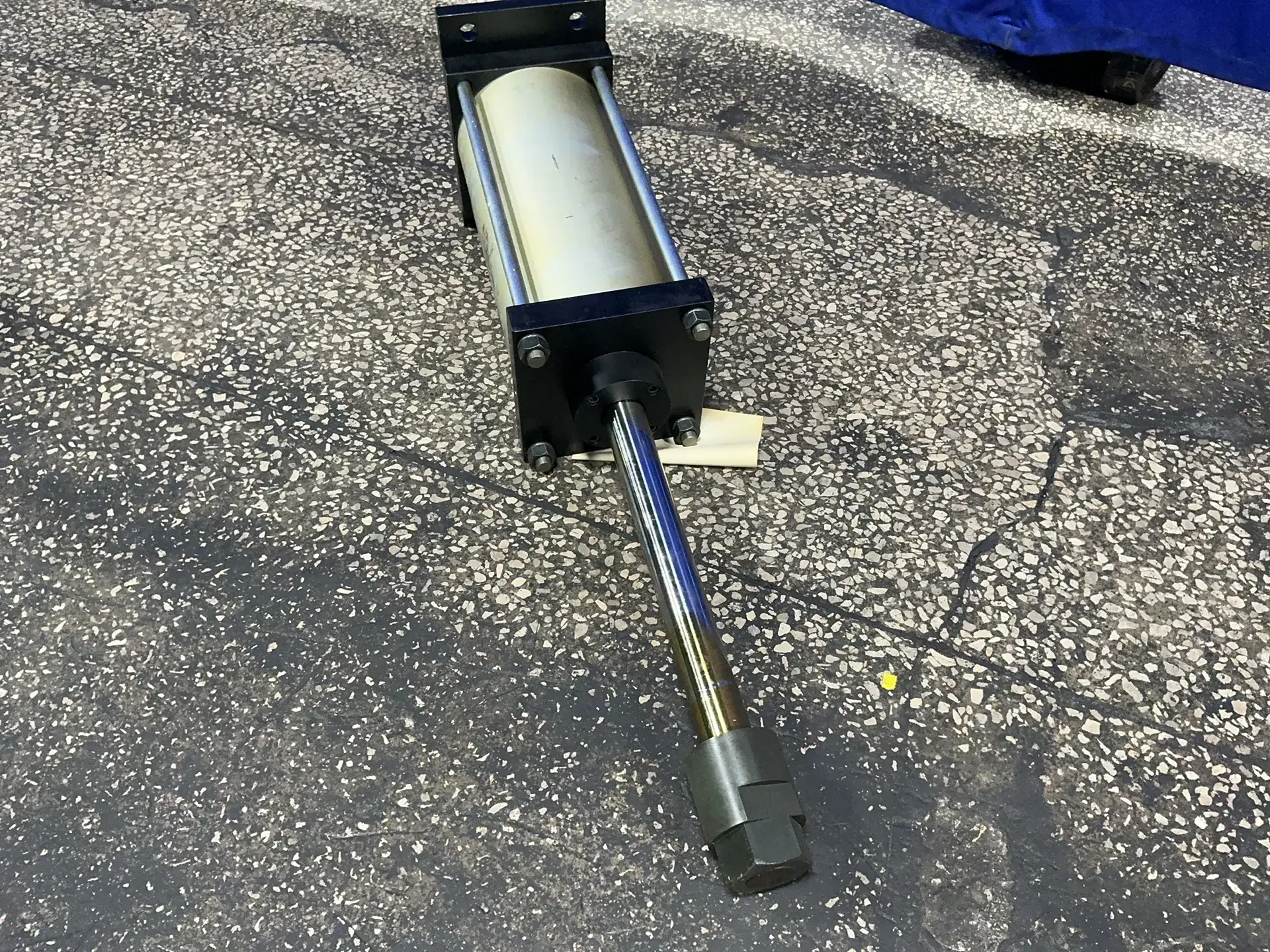 Used SMC CS1FN250500DCM083AM Pumps Ohio US | HGR 24 #1304031