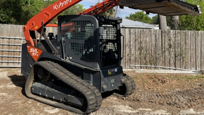 USED 2023 Kubota SVL97-2