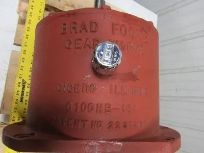 Brad Foote G100HB-101 Gear Box Speed Reducer 35:1 Ratio 1-3/8" OD Infeed Shaft