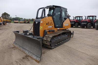 USED 2023 Case 850M