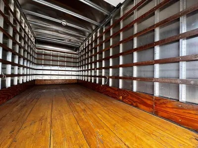 Used 2023 ISUZU NPR HD Box trucks Florida US | Truck and Van Outlet #1509136