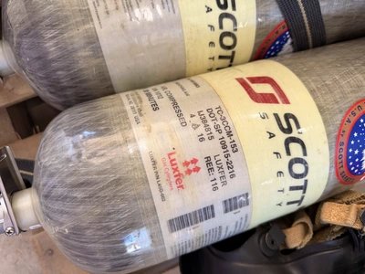 Used PALLET OF SCOTT AIR PAKS AND HARNESSES _UNKNOWN_ Respirators / Ventilators Michigan US | Miedema Asset Management Group #1395962