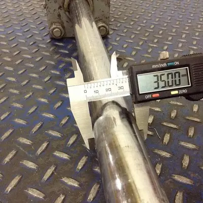 USED CINCINNATI MILACRON MH 600-68/CYLINDER 17