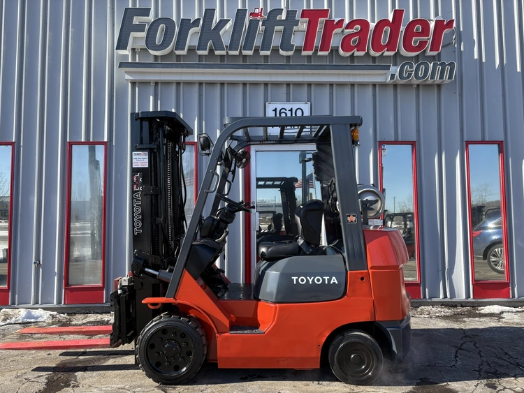 Used 2009 TOYOTA 7FGCU25 Misc Forklifts Wisconsin US | Forklifttrader.com #679140