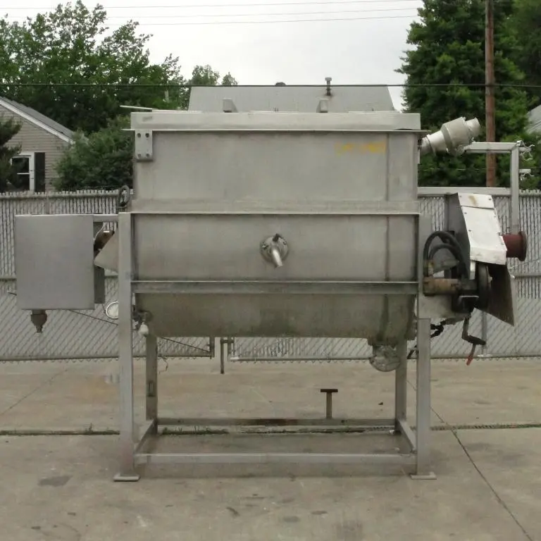 SPC6927  Kettle 650 gallon L & A Engineering processor kettle, agitator rotating tubular spiral heat exchanger, Stainless Steel
