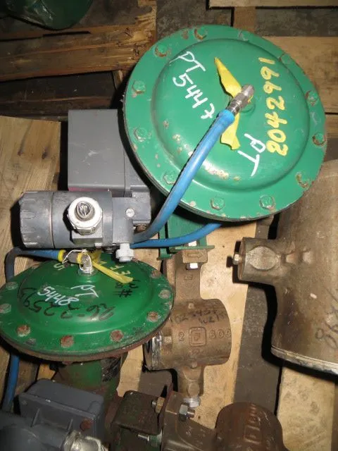 USED Fisher V200
