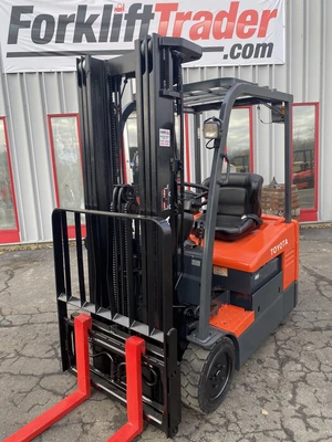 USED 2011 TOYOTA 7FBEU15