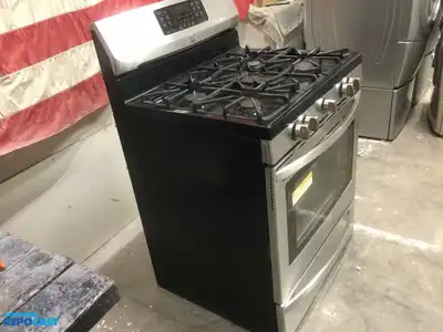 kenmore  5 burner Gas Range