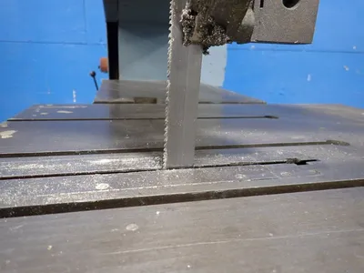 Used DAKE JOHNSON VH40 Vertical Band Saws Ohio US | HGR 24 #781105