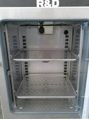 Used _UNKNOWN_ _UNKNOWN_ Thermostatic Incubators California US | R&D Laboratory Equipment #1304794
