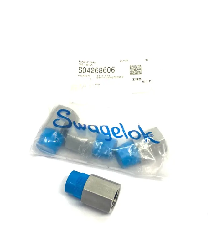 New | in-Stock SWAGELOK STAINLESS STEEL PIPE ADAPTER FITTING 3/8" NPT M TO F Valves/Fittings | Maverick Industrial Sales #1112214