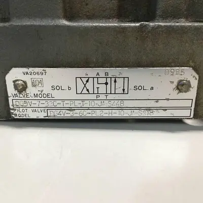 USED VICKERS DG4V-3S-6C-M-FW-B5-60