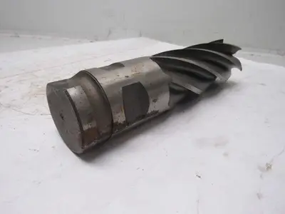 Quinco 2-1/2" 6 Flute Spiral End Mill 2-1/2" Combo Shank 6-1/2" Cut