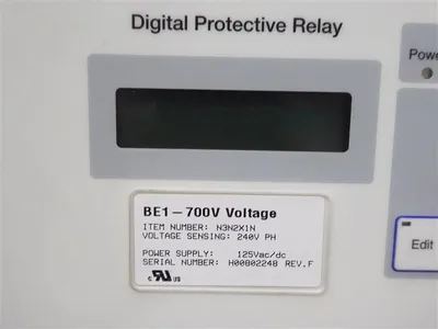 Basler Electric BE1-700V Digital Protective Relay N3N2X1N Used