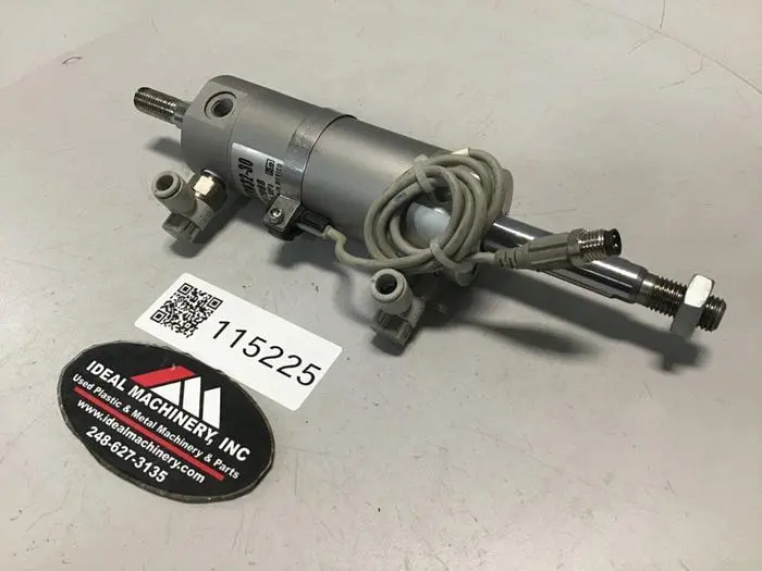 Used SMC CDG1KWBN32-30 Cylinders Michigan US | Ideal Machinery #707480