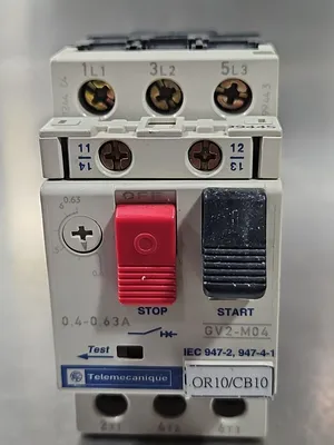 Telemecanique GV2-M04 Motor Circuit Breaker loc4E20