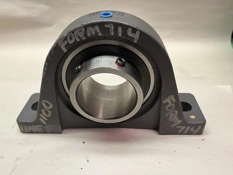New | in-Stock PEER UCP212-39 Bearings | Surplus Asset Holdings #1188595