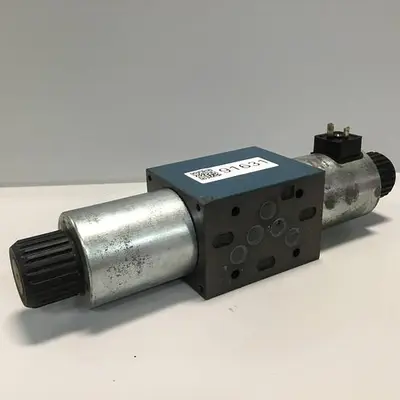 USED BOSCH 0 810 001 400