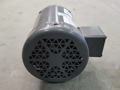 NEW BALDOR M3538-5