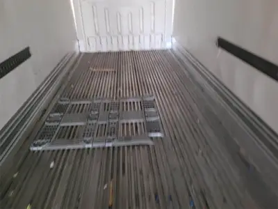 USED 2002 UTILITY 48FT