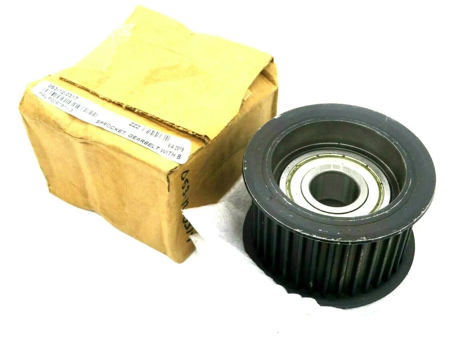NEW 053-12-0317 SPROCKET, GEARBELT WITH BEARINGS 053120317