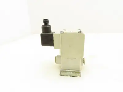 SMC VX230HZ3A 2-Way Solenoid Valve NC 24VDC Coil 3/8" Push Connect Lot of 5