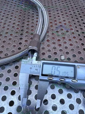 Unbranded 42" Stainless Steel Braided Hose w/ 1/2" NPT Fittings