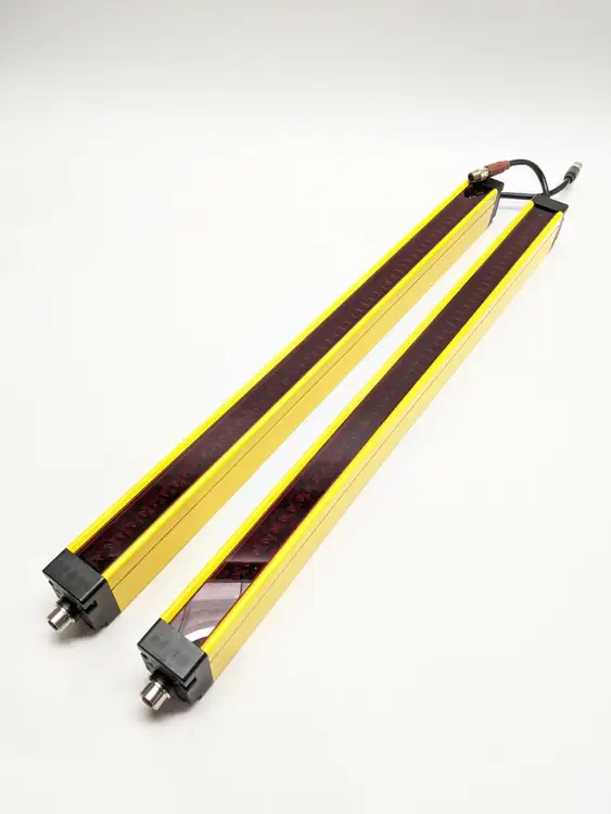 New | in-Stock OMRON STI MSF4800 MINISAFE LIGHT CURTAIN SET Light Curtains & Grids | Maverick Industrial Sales #1109696