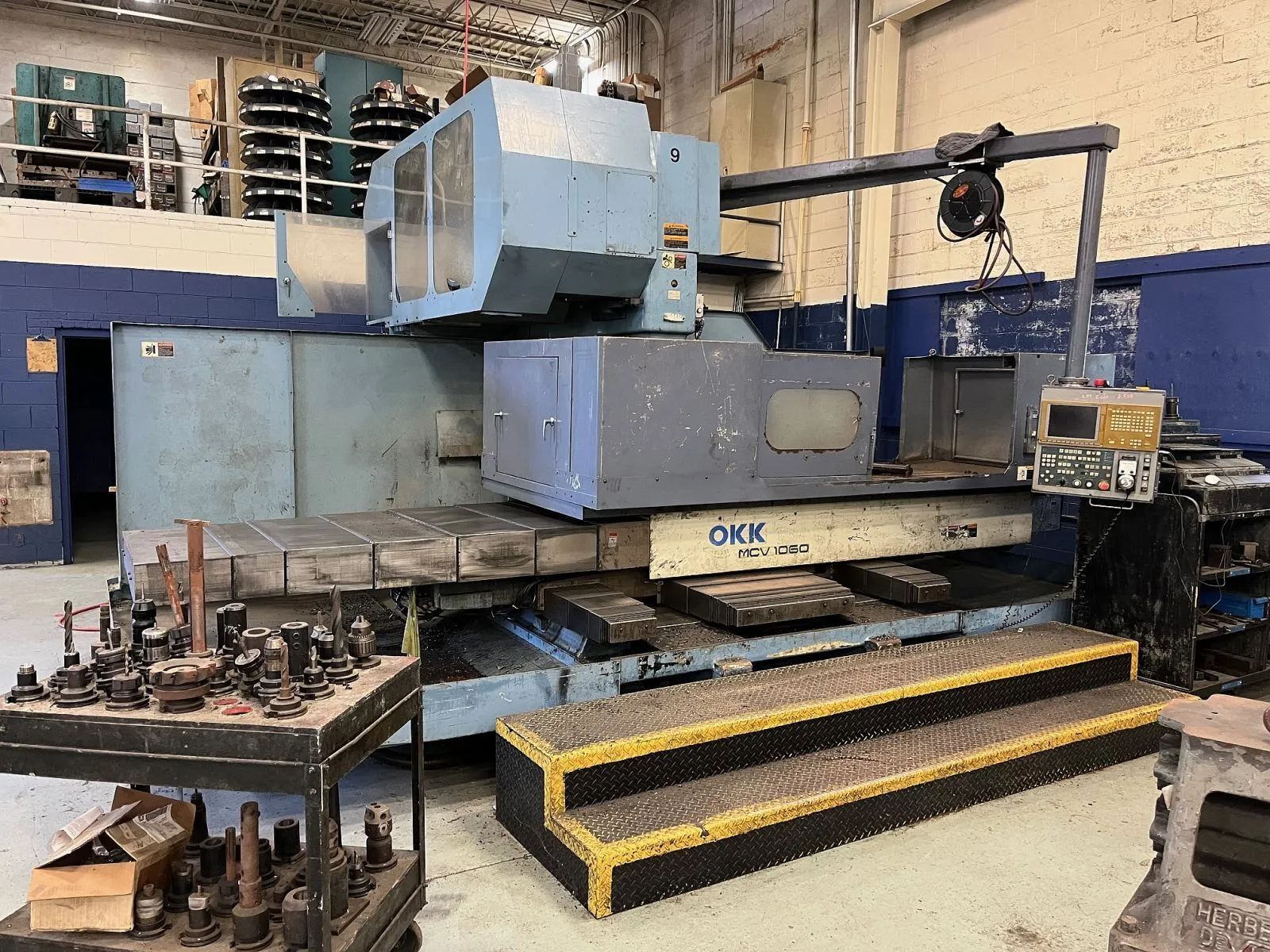 USED OKK MCV-1060