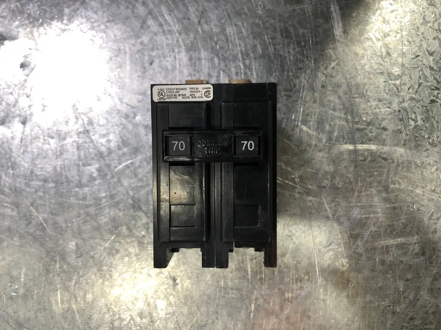 NEW EATON BAB2070