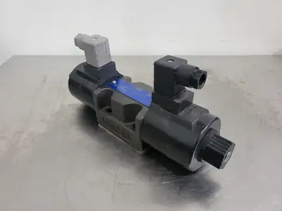 NEW YUKEN DSG-03-3C3-D24-N-50