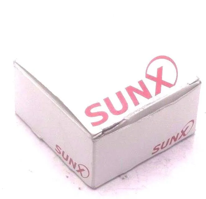 NEW SUNX EQ-502T PHOTOELECTRIC SENSOR EQ502T