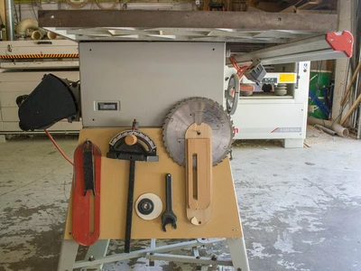Ridgid TS3612 10″ Belt Drive Table Saw