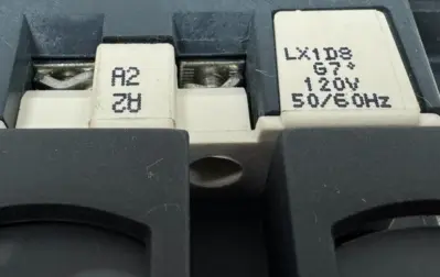 USED SCHNEIDER ELECTRIC LC1D115 CONTACTOR LX1D8G7 120V 50/60HZ COIL