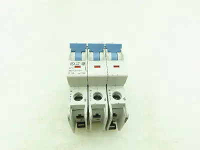 Allen Bradley 1489-A3D030 Circuit Breaker 3A 3 Pole 480Y/277 VAC Ser A Lot of 3