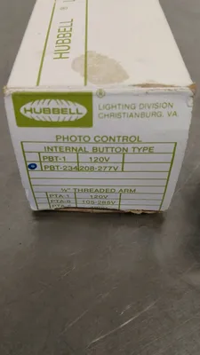 Hubbell PBT-234 Photo Control Button. 5E-6