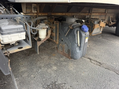 Used 2015 ISUZU NPR HD Box trucks Ohio US | Miedema Asset Management Group #1577940